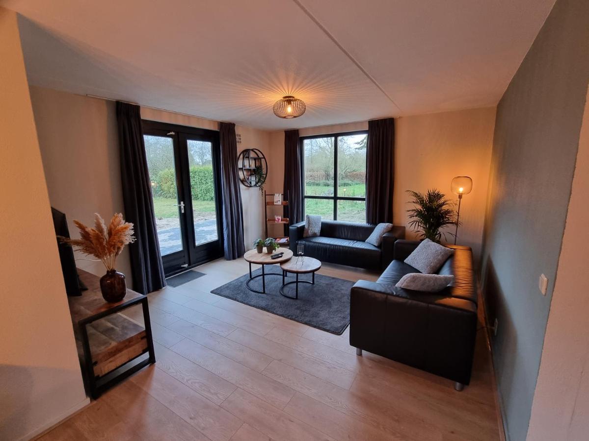 Vakantiewoning Maas En Waal 277 Ewijk Bagian luar foto